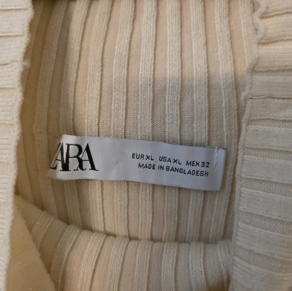 Zara Beige Ribbed Knit Top